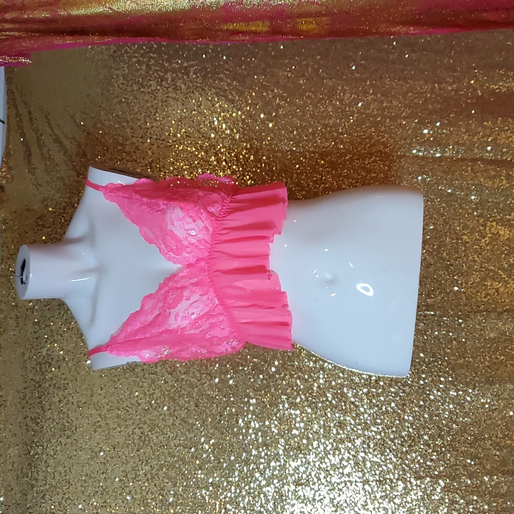NWOT Lingerie crop top/bralete